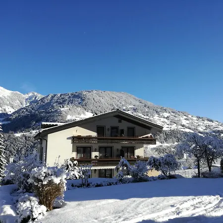 Lejlighed Haus Mansaura *